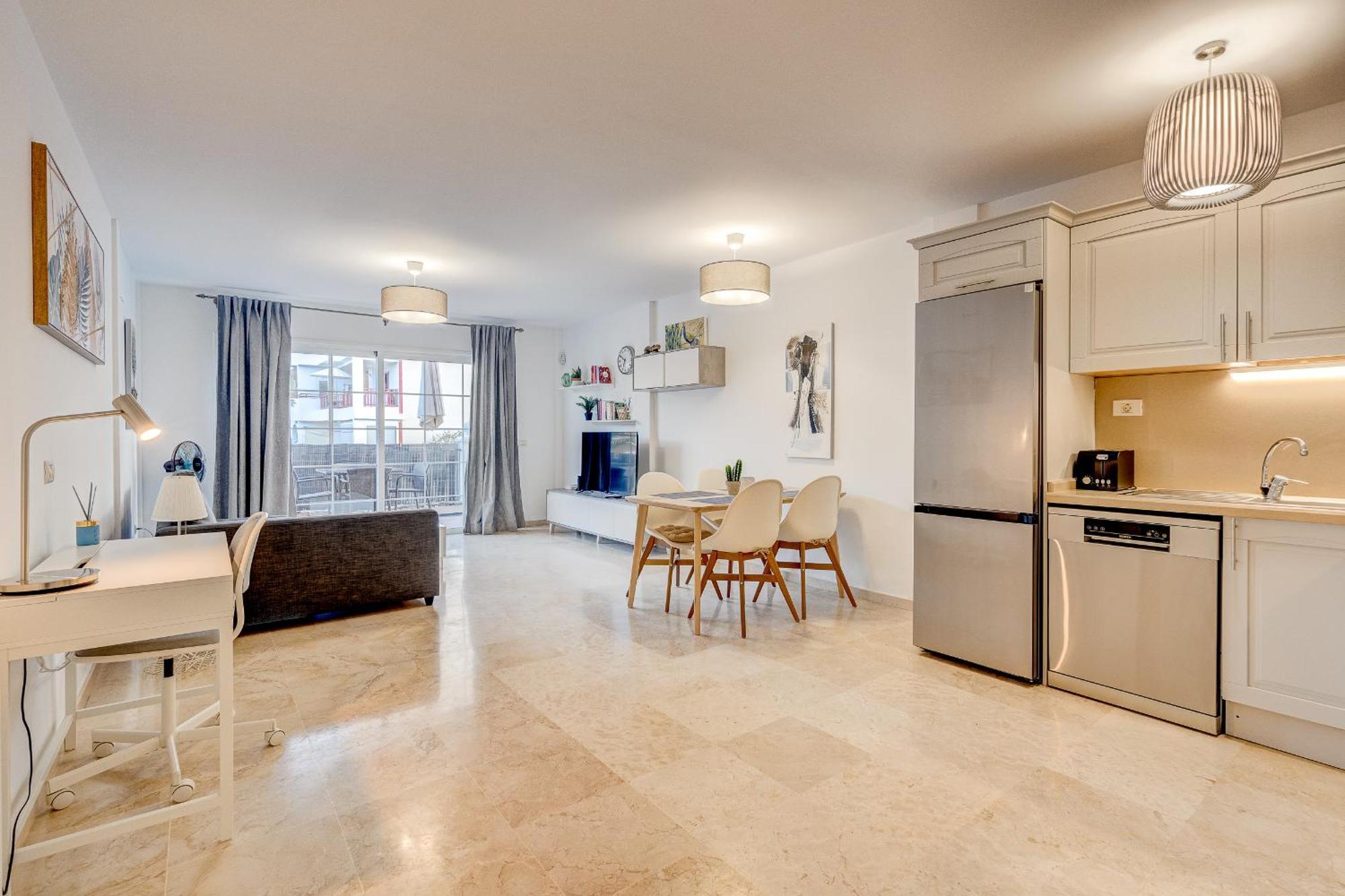 Paraiso Palm Mar Beautiful & Bright Renovated Apartment With Air Conditioning Экстерьер фото